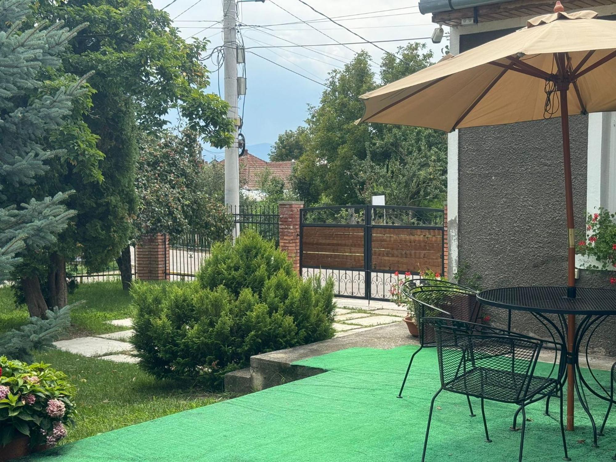Home Tara Хацег Екстер'єр фото