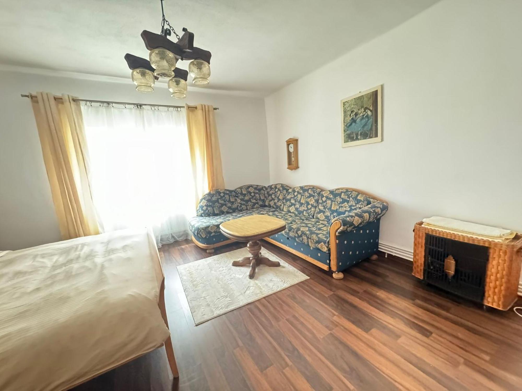 Home Tara Хацег Екстер'єр фото
